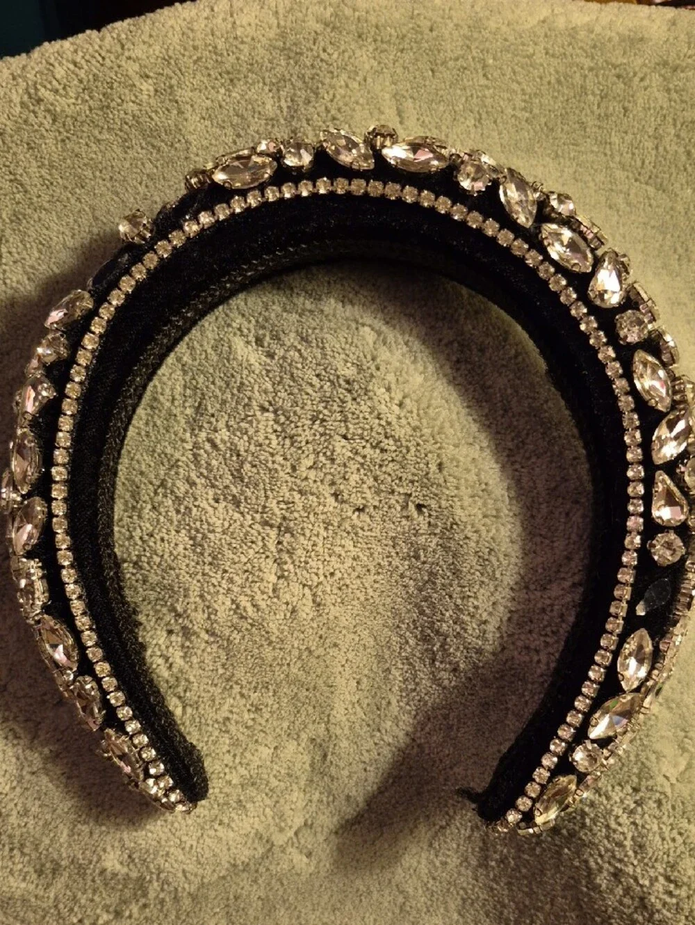 Crystal Embellished Black Headband